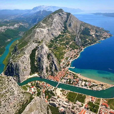 Apartman Sanja- 25m From Sandy Duće