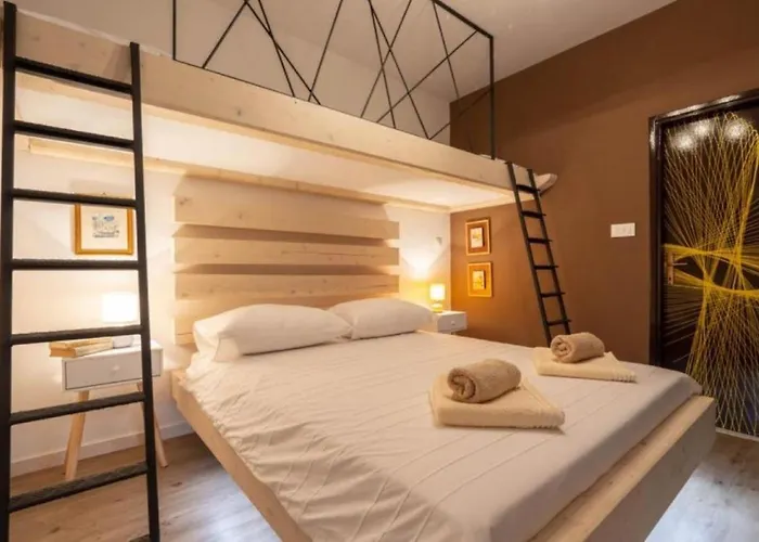 Sanja- 25m From Sandy Apartman